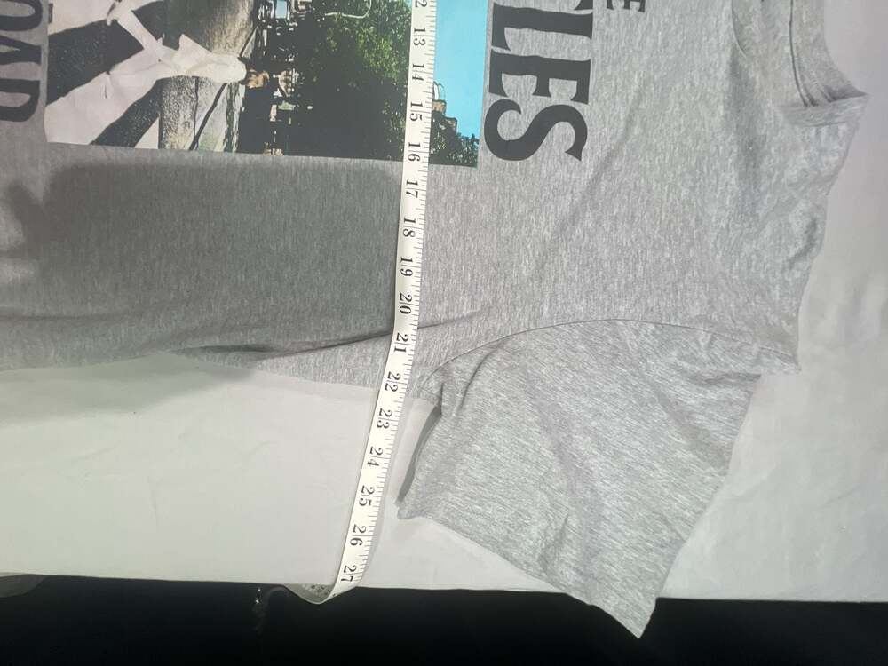 The Beatles Abbey Road Graphic T-Shirt XL - Picture 5 of 8